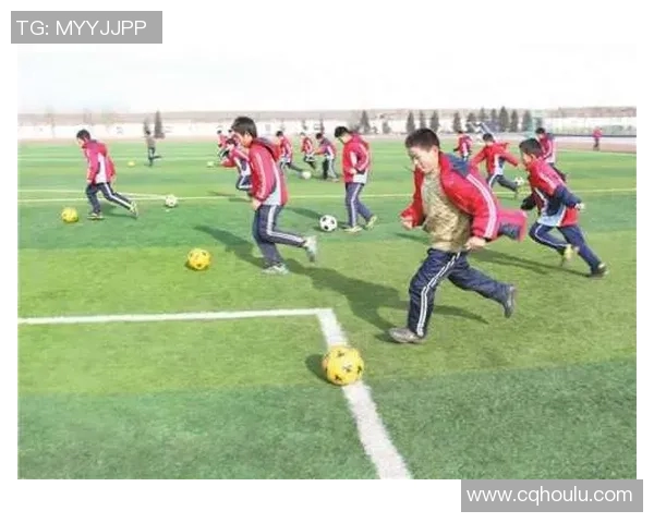 提升足球基本功的有效训练方法与技巧分享